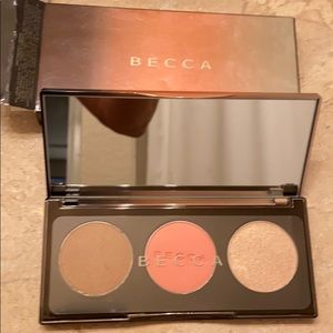 Becca Sunchaser Palette